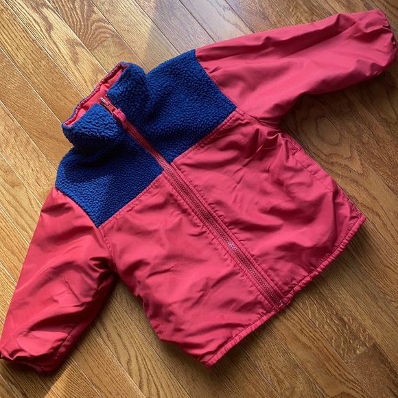 Carter’s Reversible Sweatshirt/Coat 3T - Picture 2 of 9